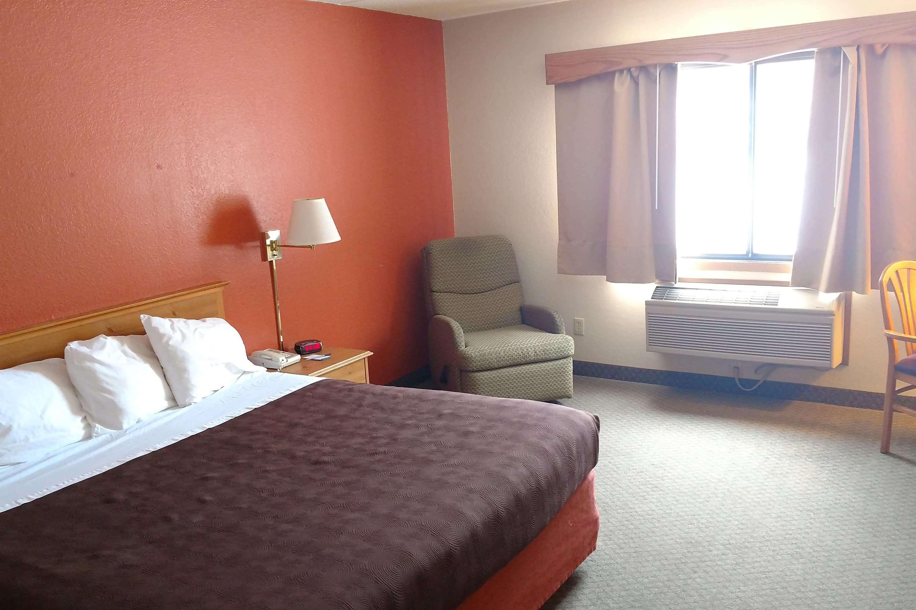 Americinn By Wyndham Iron River Ngoại thất bức ảnh