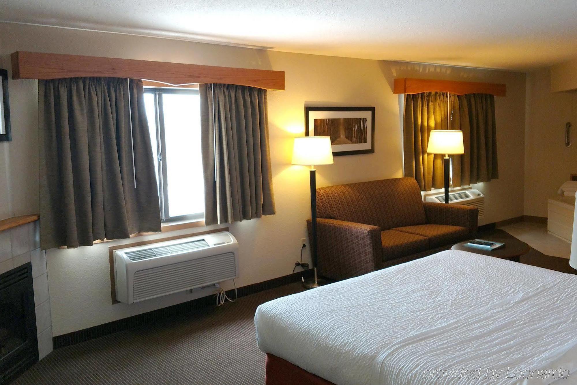 Americinn By Wyndham Iron River Ngoại thất bức ảnh
